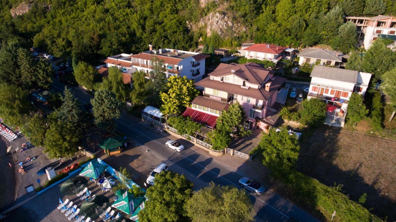 Hotel Lagadin Exteriér fotografie